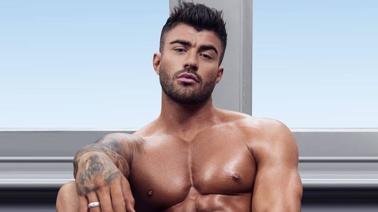  male strip show blog | Dreamboy Rogan O'Connor on MTV's The Challenge