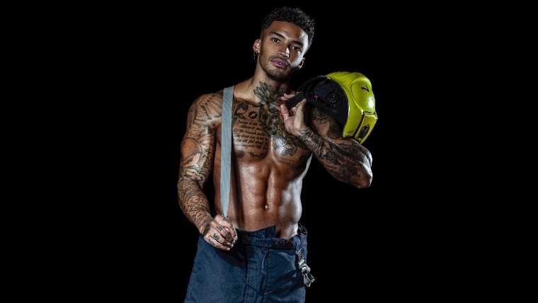  male strip show blog | Love Island star joins Dreamboys!